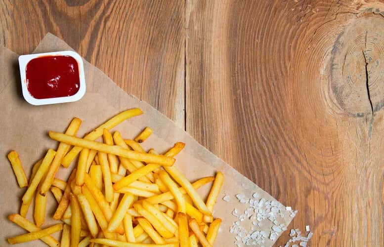 Jak zrobić frytki w garnku, aby były chrupiące i pyszne