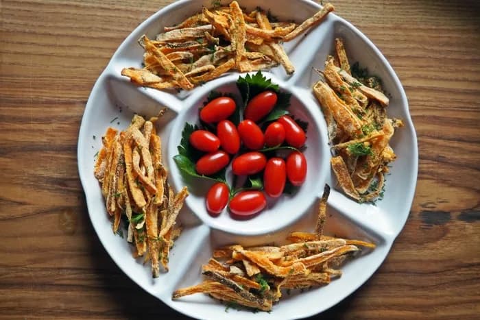 Jak długo piec frytki z batatów, aby były idealnie chrupiące?